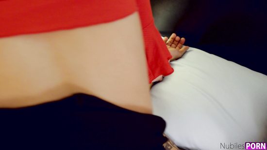 Роковая женщина сексом выводит мужика из запоя и грабит его