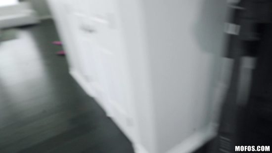 Любовник не стал устраивать сцен и присоединился к двум лесбиянкам