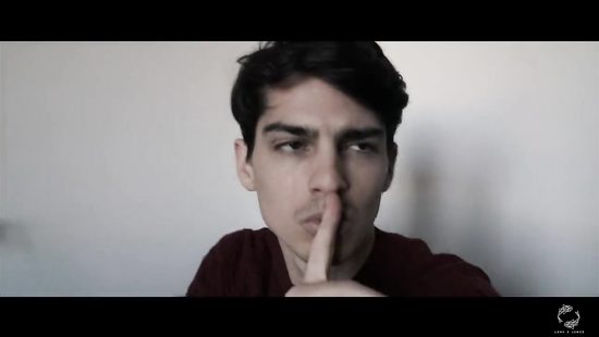 Китаянка подрочила пилотку на вебку и дала своему поклоннику