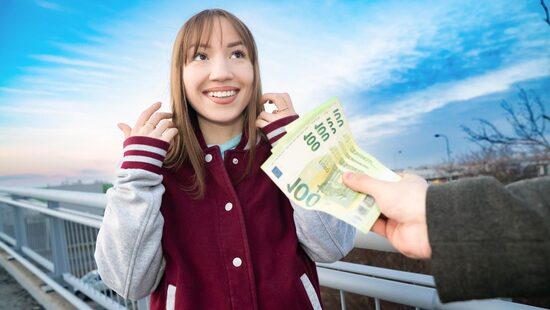 На рубли, на тело, наизнанку