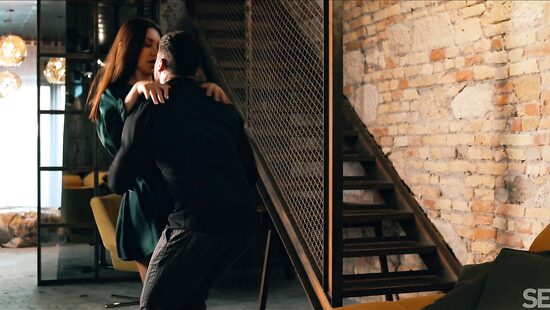 Кино про то, как раздеться красиво