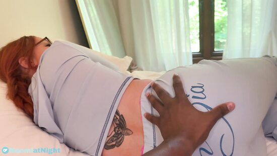 Подруга подруги - ловушка в пижаме