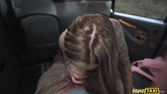 Таксопарк тайн и соблазнов