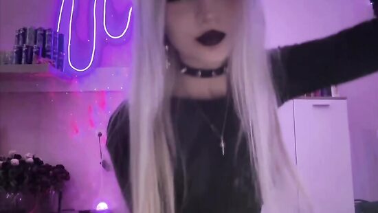 Кто-нибудь трахните меня в наручниках