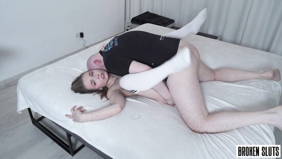 Миленькая, но жадная до спермы