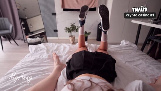 И почему так возбуждают новые кеды?