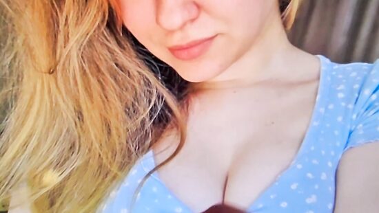 Дрочу на красотку